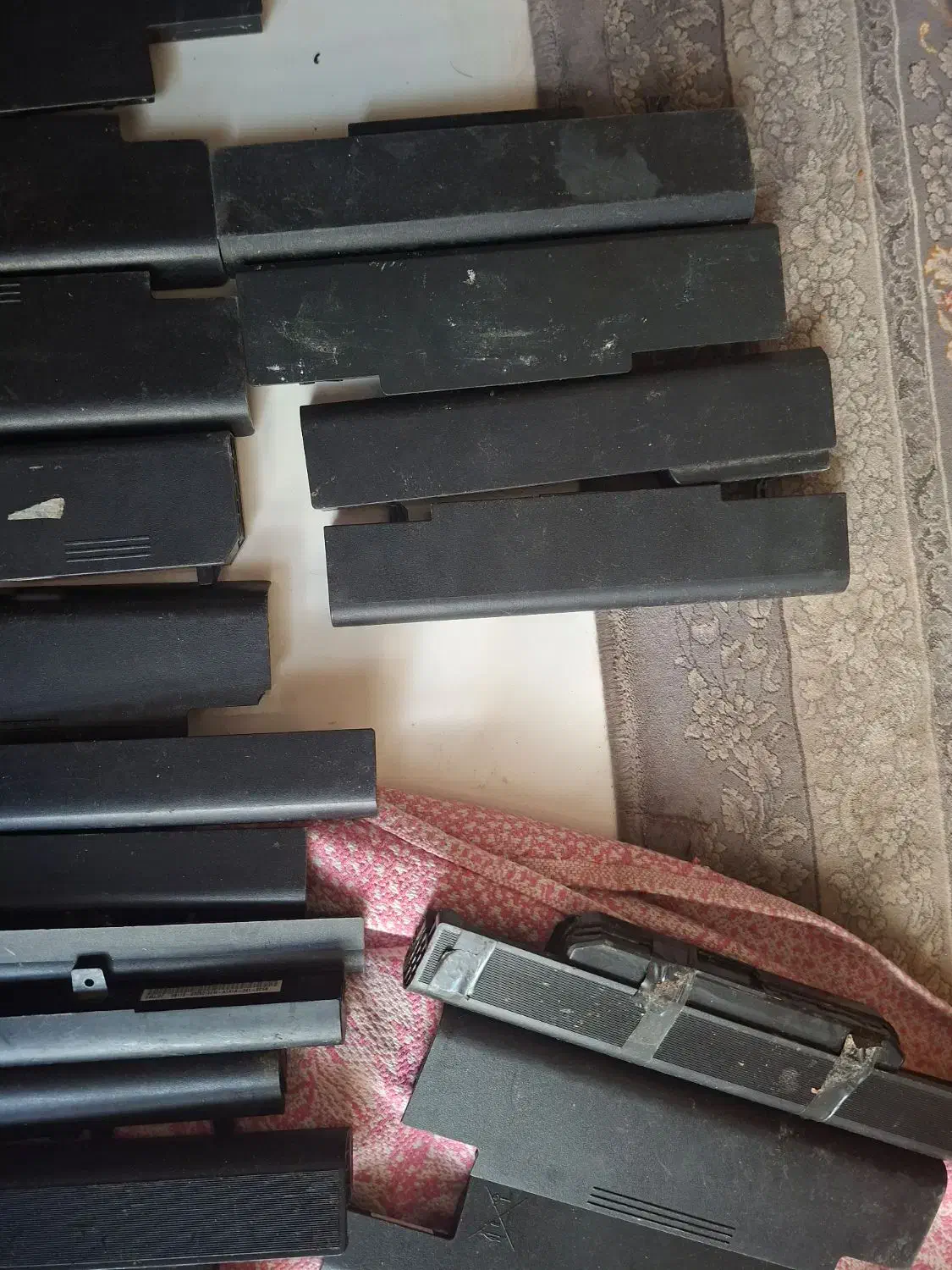 باطری لبتاپ ۲۸ عدد|قطعات و لوازم جانبی رایانه|ری, عباسآباد|دیوار