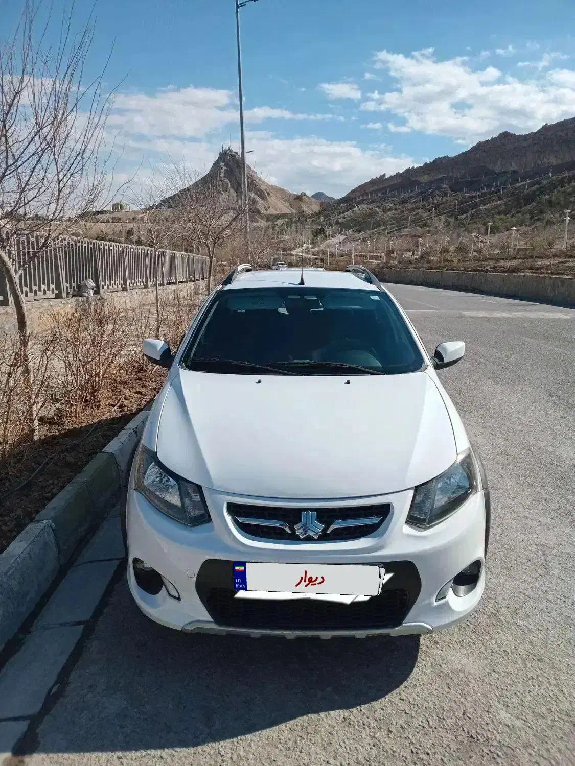 کوئیک مدل ۹۸ بی رنگ|خودرو سواری و وانت|قم, زنبیل آباد|دیوار