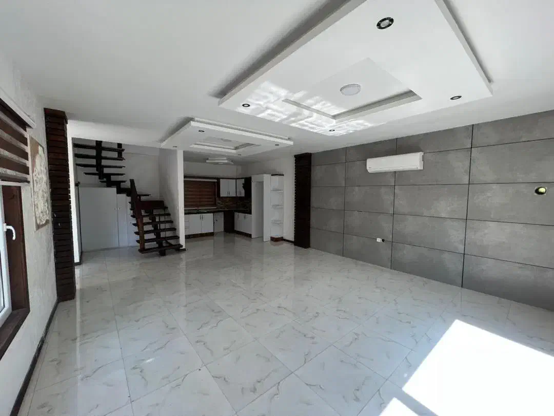 ویلاباغ دوبلکس۲۵۰متری همصفا/فروش فوری ب علت مهاجرت|فروش خانه و ویلا|چمستان, |دیوار