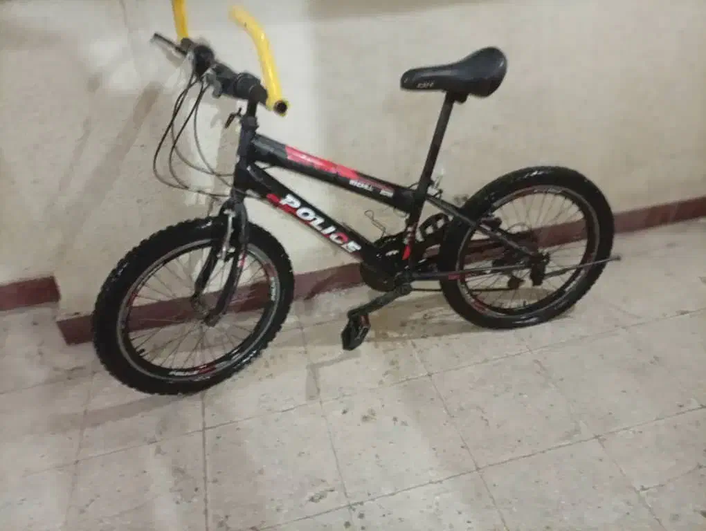 دوچرخه سایز ۲۰ مارک police  دنده ای کم کارکرد|دوچرخه، اسکیت، اسکوتر|کرج, محمد آباد|دیوار