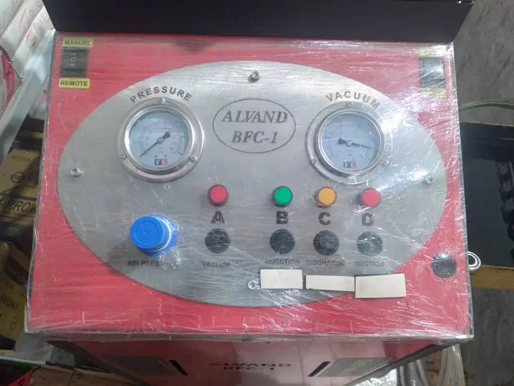 دستگاه تعویض روغن ترمز درحد نو به همراه یک تستر|ابزارآلات|کتالم و سادات شهر, |دیوار