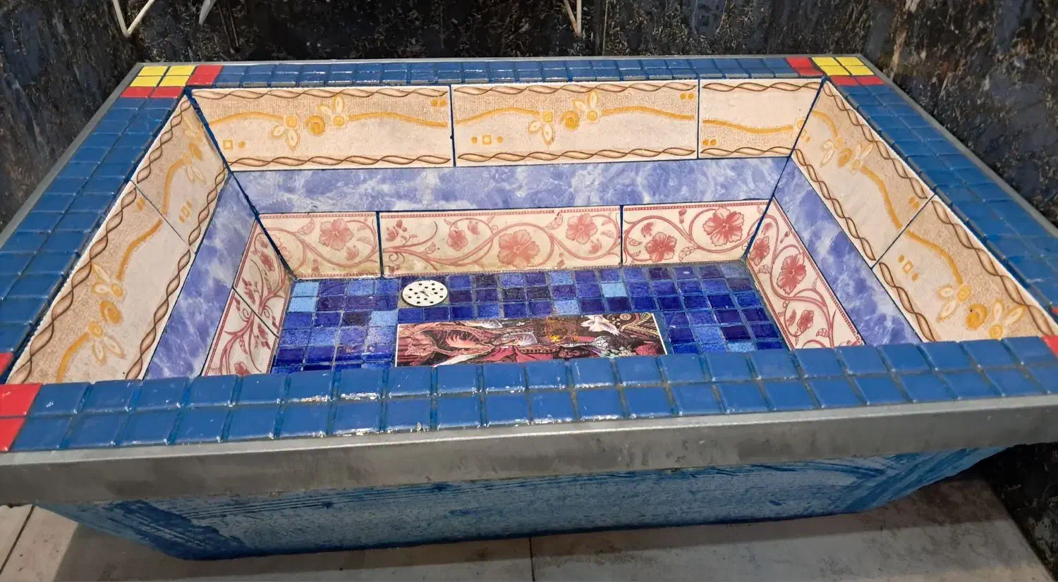 حوض ماهی سرامیکی در حد نو|صنایع دستی و سایر لوازم تزئینی|فسا, |دیوار