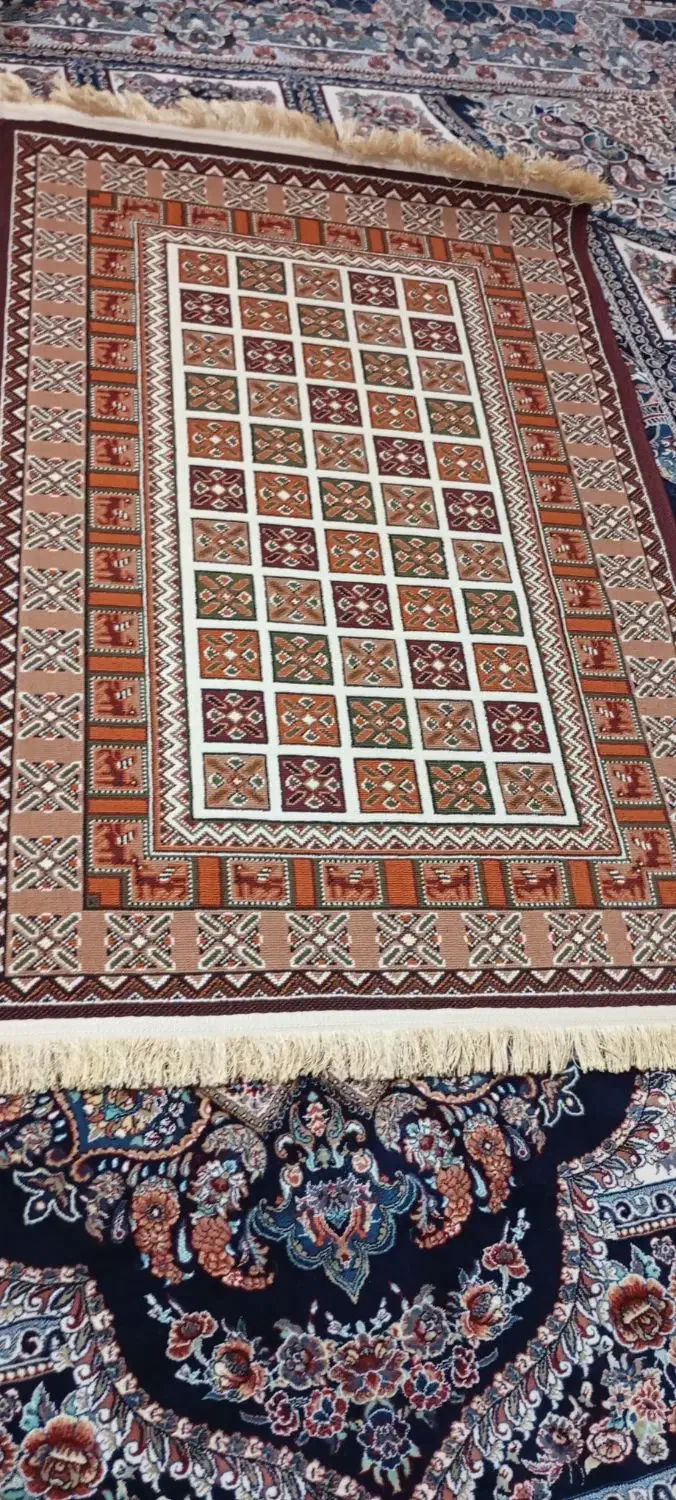 گلیم|گلیم، جاجیم، گبه|میامی, |دیوار