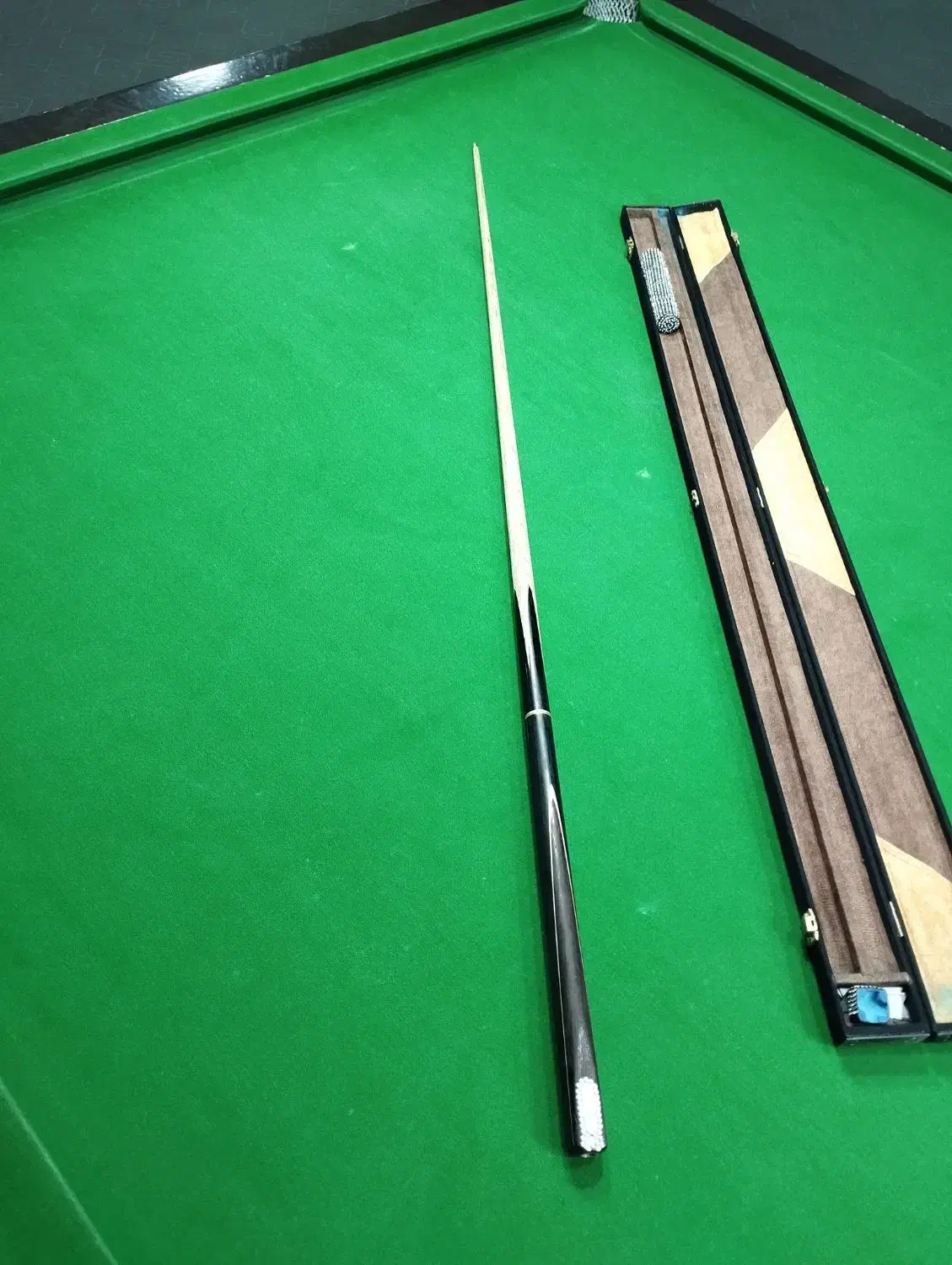 چوب اسنوکر|ورزش‌های توپی|فولادشهر, B4|دیوار