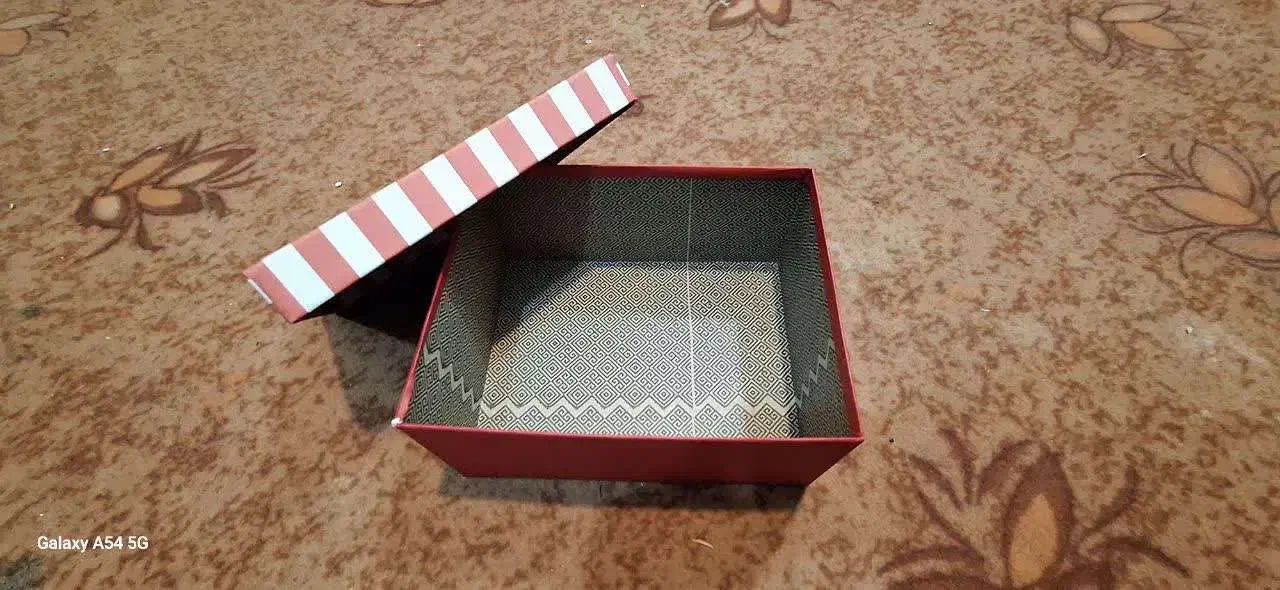 فروش تعدادی جعبه های هدیه به مناسبت روز دختر|زیورآلات و اکسسوری|شیراز, نصر|دیوار