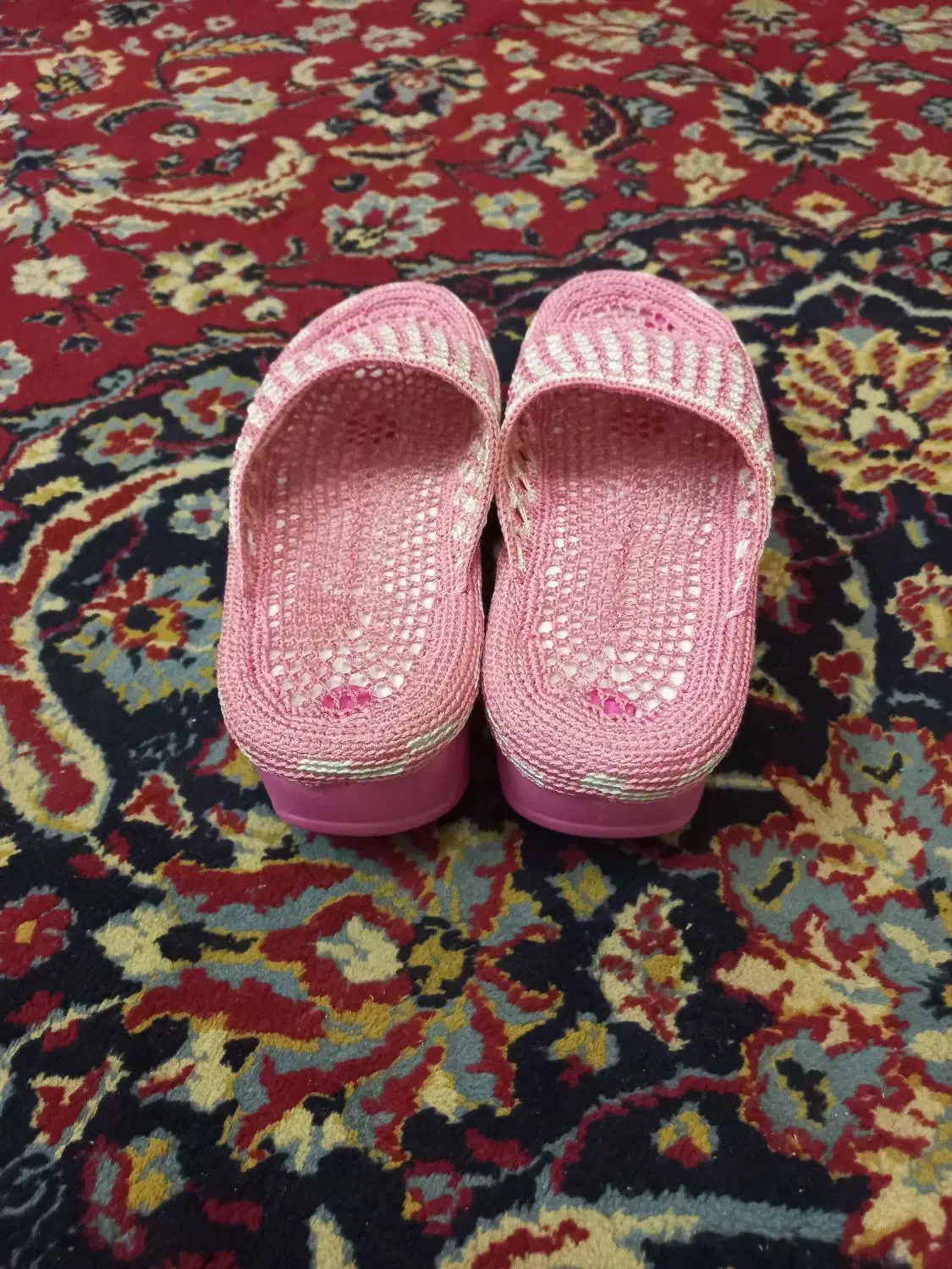 دمپایی زنونه زندان بافت.|کیف، کفش، کمربند|گرگان, |دیوار