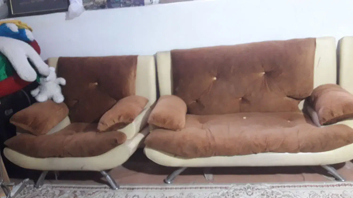 صندلی|مبلمان اداری|قم, شهدا|دیوار