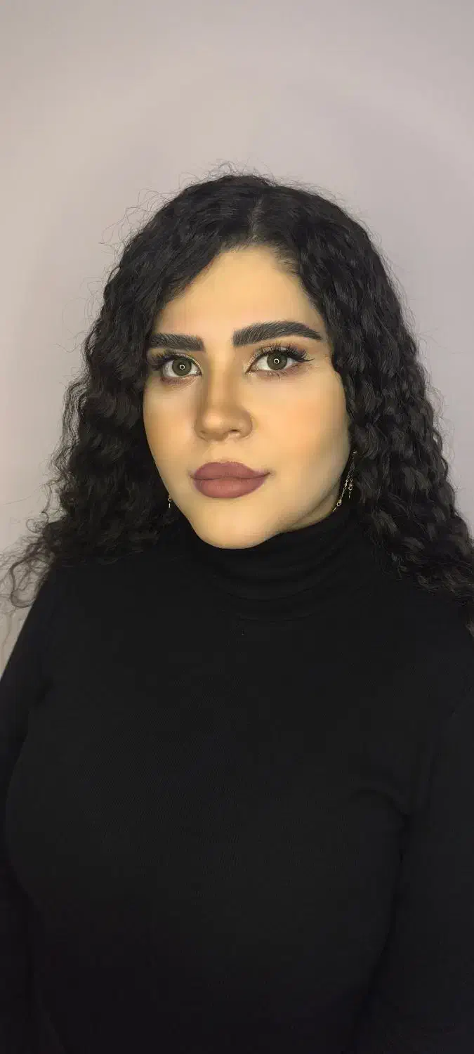 میکاپ|خدمات آرایشگری و زیبایی|مشکیندشت, |دیوار