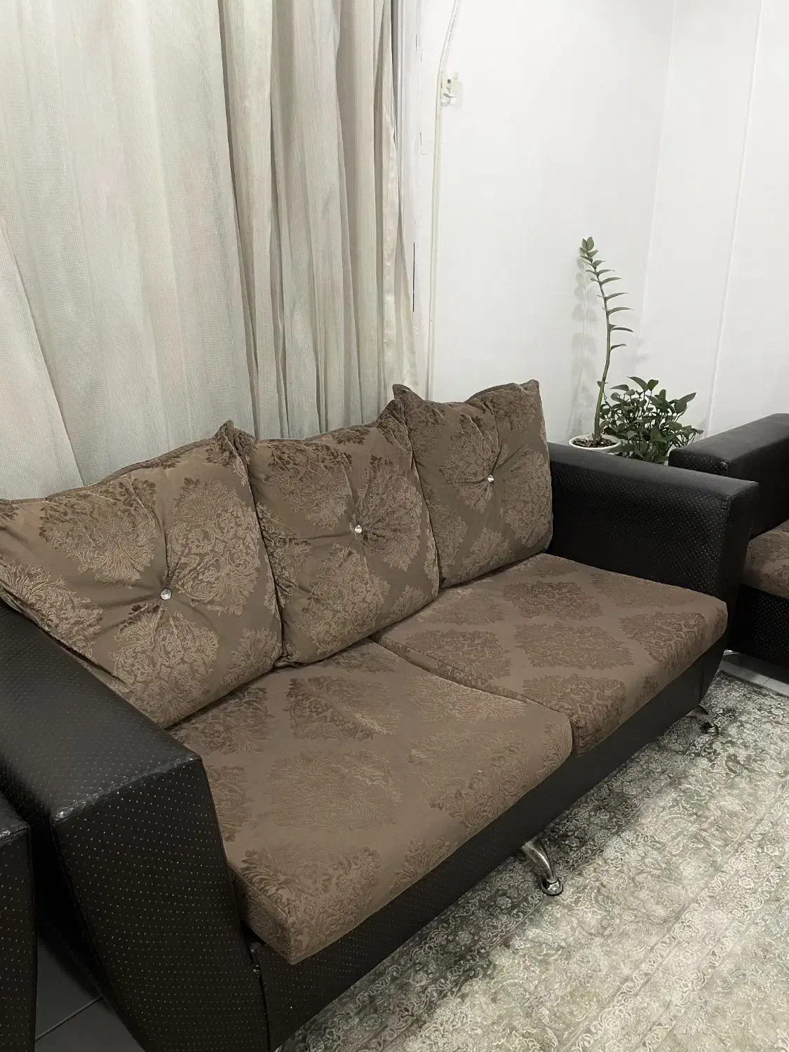 مبلمان ۷نفره|مبلمان خانگی و میز عسلی|بندرعباس, |دیوار