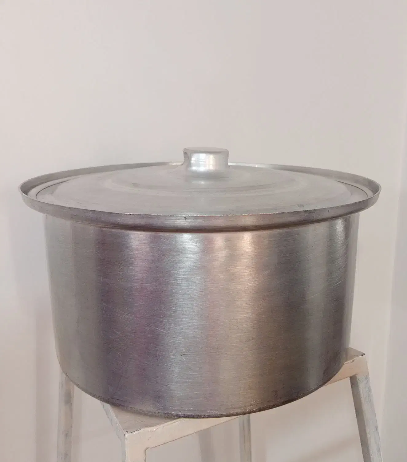 دیگ یا قابلمه خیلی بزرگ نونو آکبند|ظروف پختوپز|نسیمشهر, |دیوار