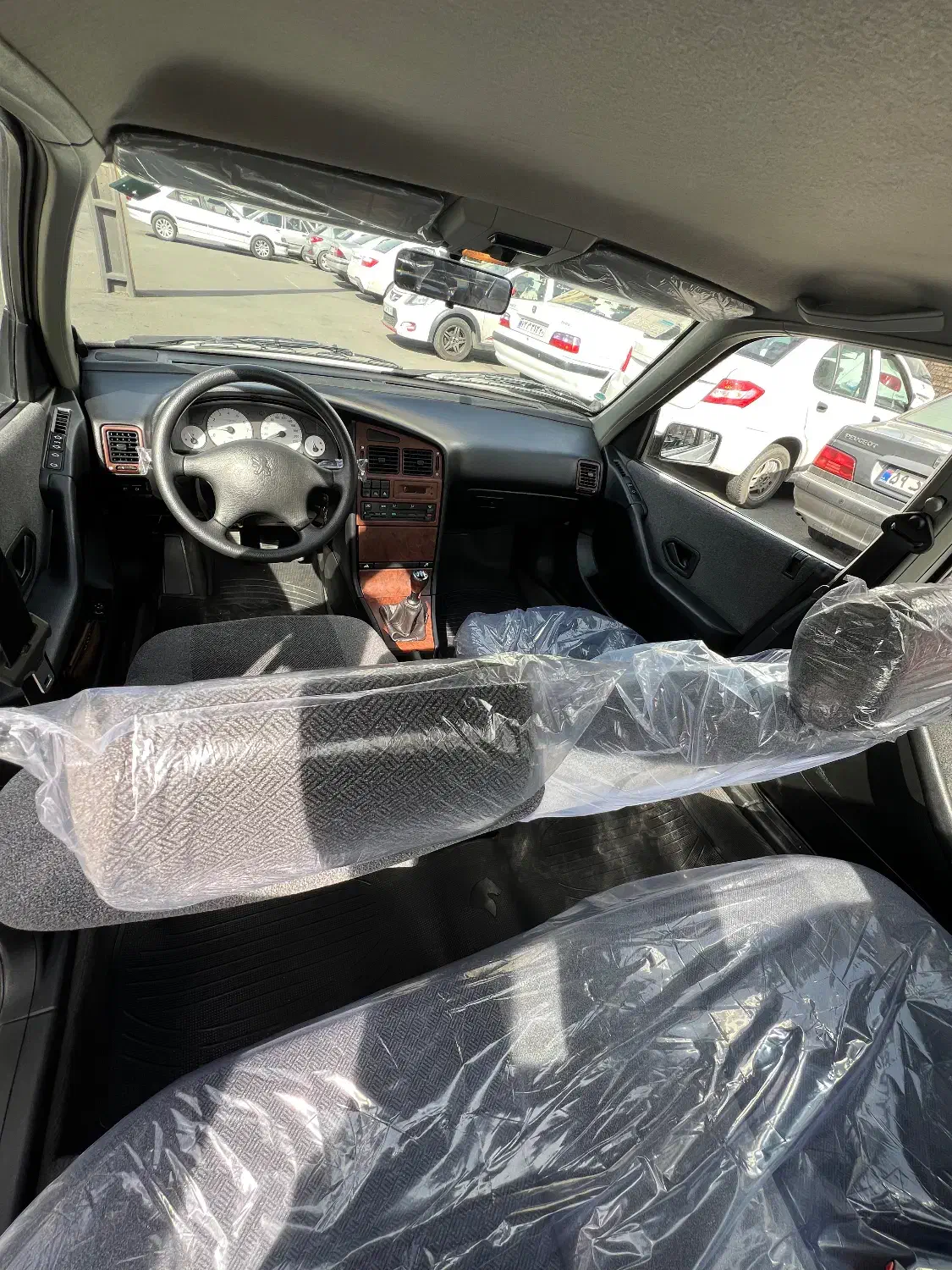 پژو پارس عتیقه ۸۹‌بیرنگ‌ ۵۵ تا کار|خودرو سواری و وانت|فردیس, فردیس|دیوار