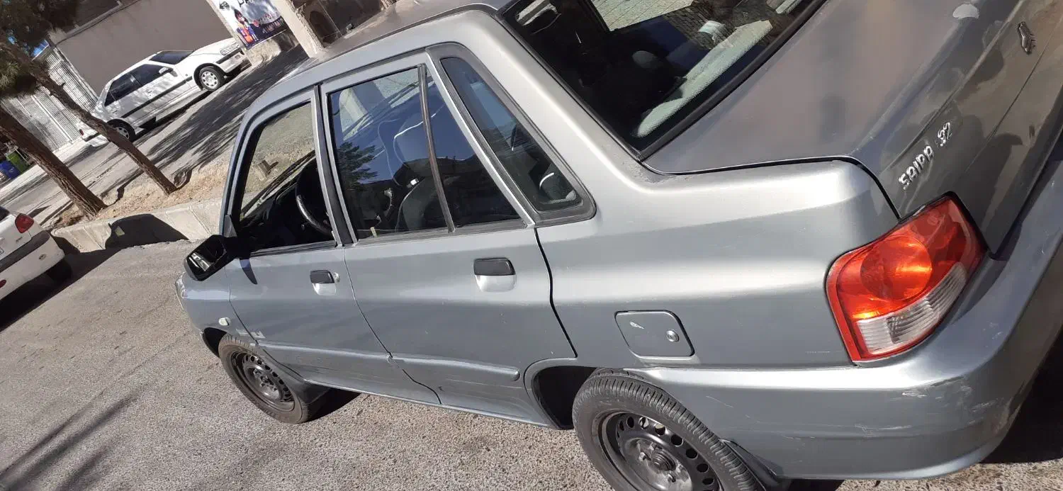 ۱۳۲ مدل ۸۸|خودرو سواری و وانت|بیرجند, |دیوار