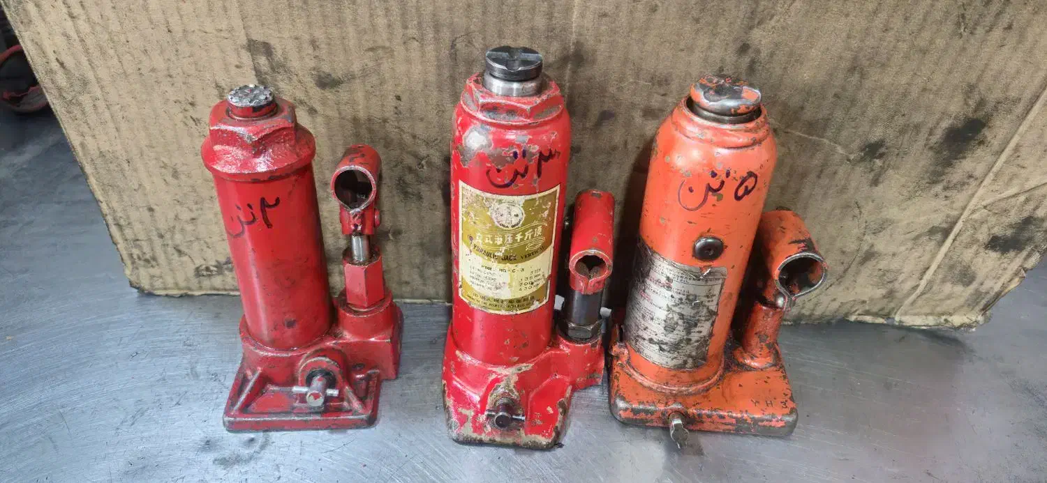 ۳ عدد جک روغنی|ابزارآلات|تهران, اوقاف|دیوار