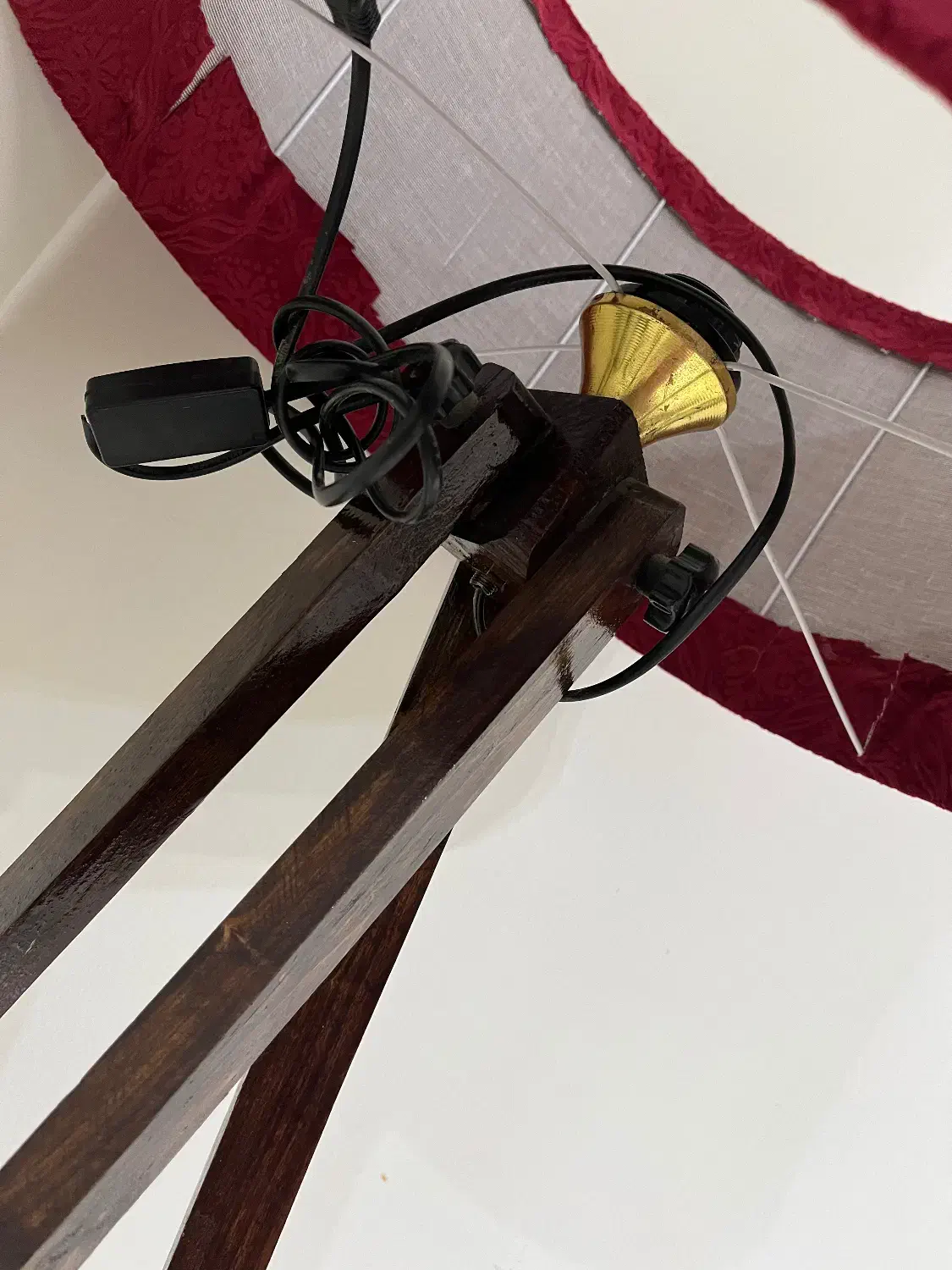 آباژور چوبی|چراغ خواب و آباژور|کرج, باغستان|دیوار