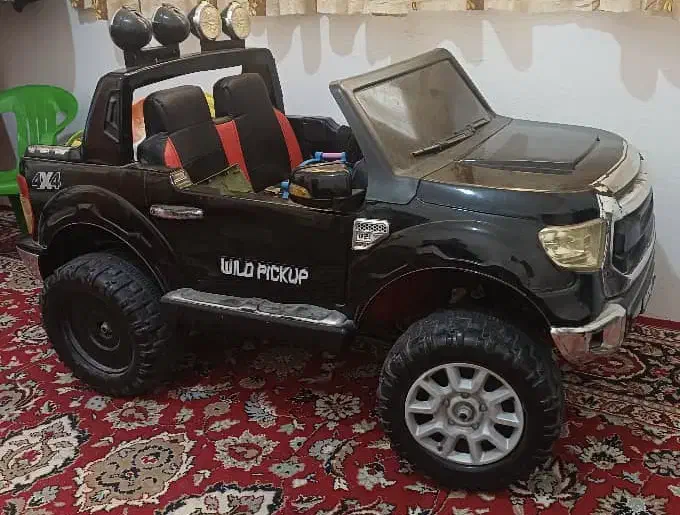 فروش ماشین شارژی|اسباب‌بازی بچه|بهنمیر, |دیوار