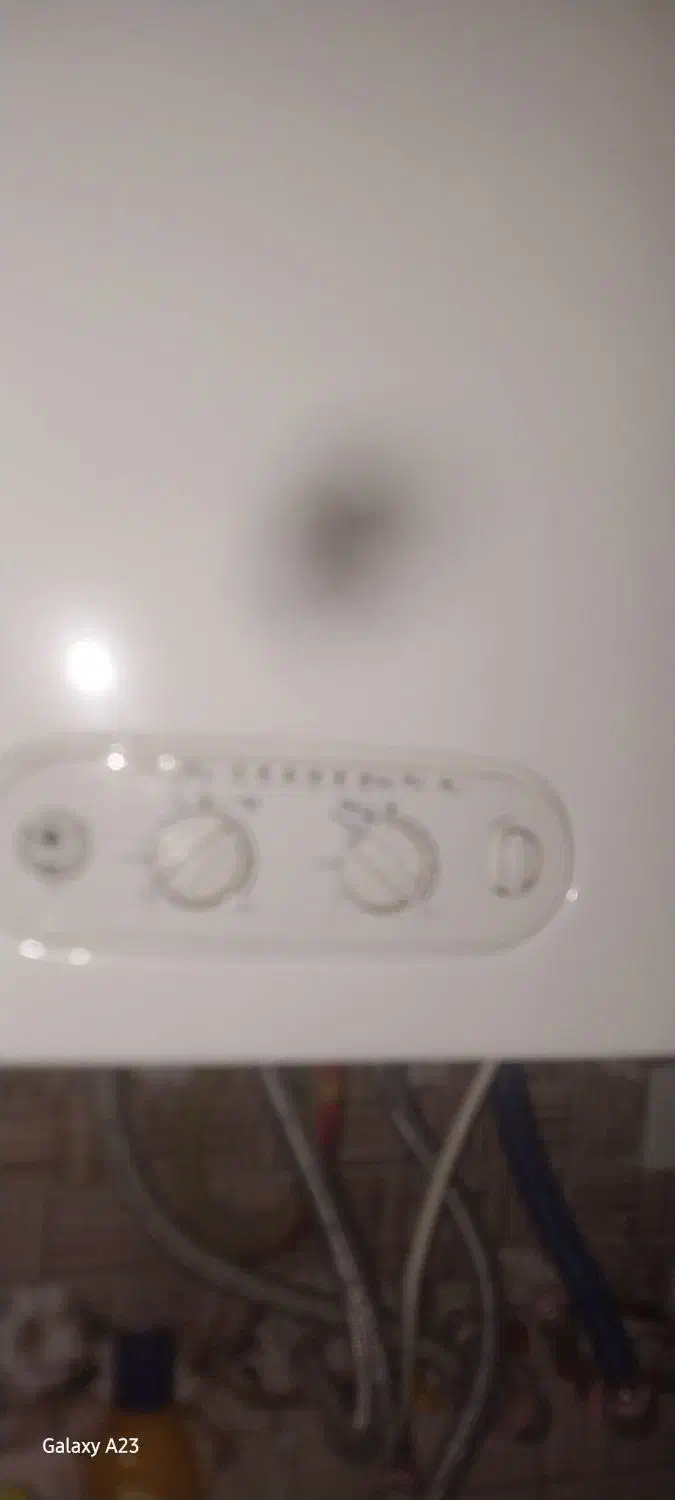 سرویس وتعمیرابگرمکن دیواری نصب وسرویس پکیج کار|خدمات پیشه و مهارت|همدان, |دیوار