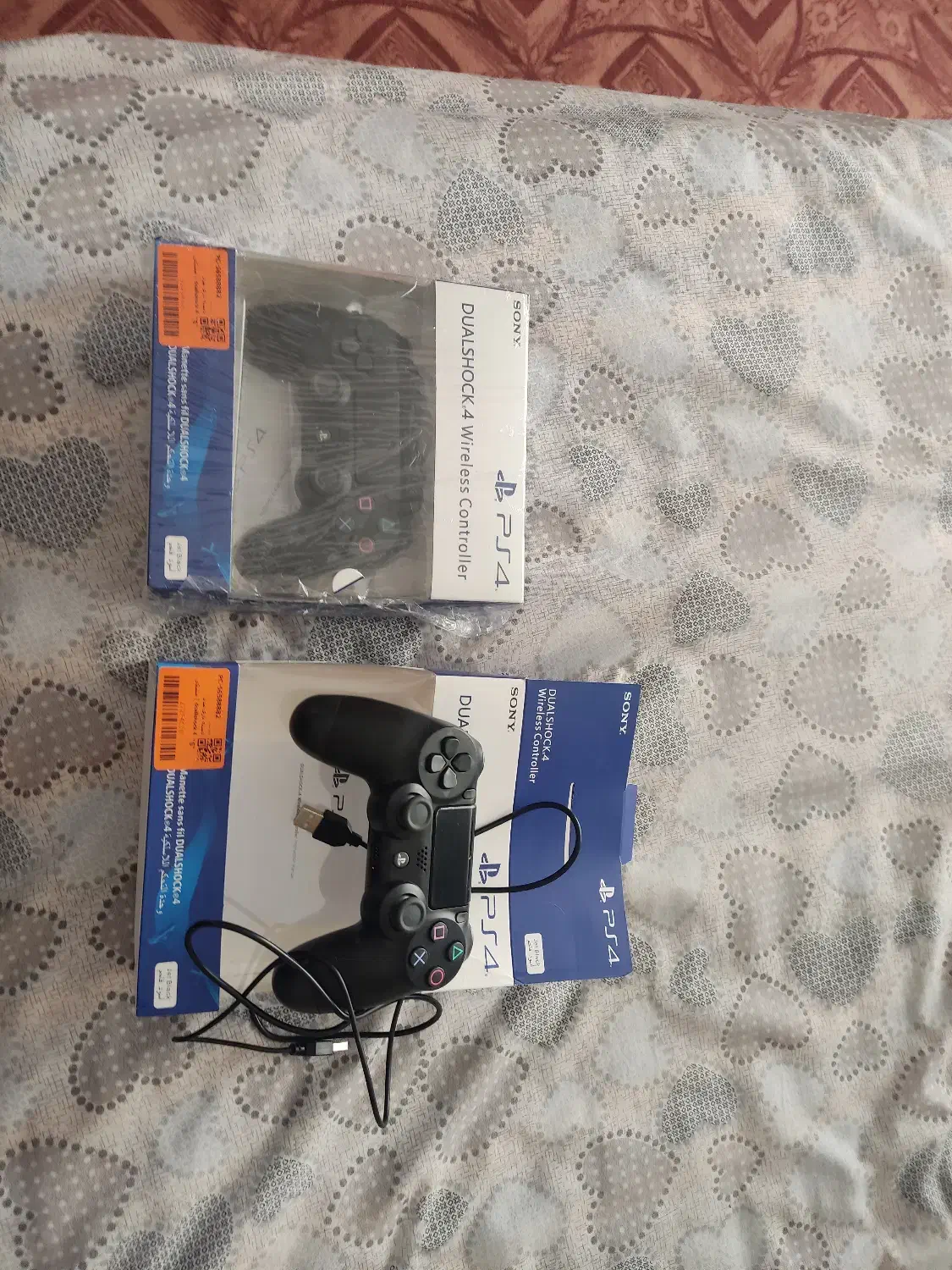 4عدد دسته پلی استیشن 4 دوعدد بی سیم 2عدد با سیم|کنسول، بازی ویدئویی و آنلاین|جلفا, |دیوار