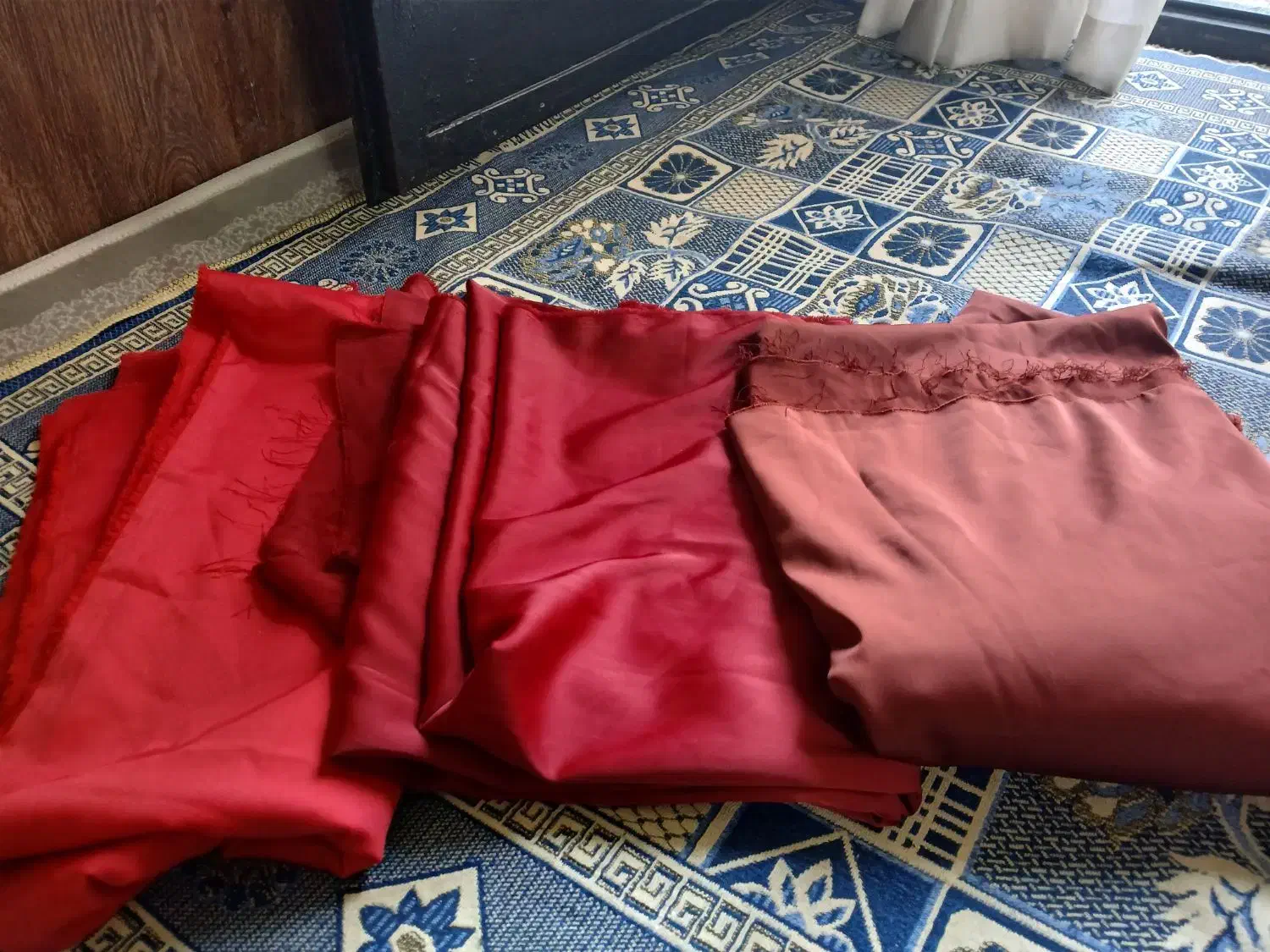 پارچهوروسریبلوز|لباس|قرچک, مهدیه|دیوار