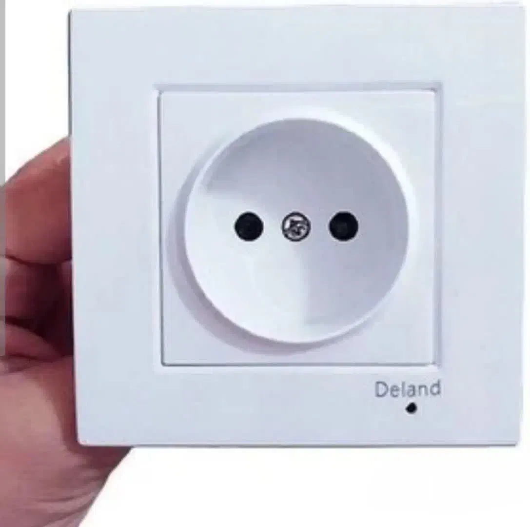 کلید و پریز دوربین دار مخفی|دوربین مداربسته|اسلامشهر, مظفریه|دیوار