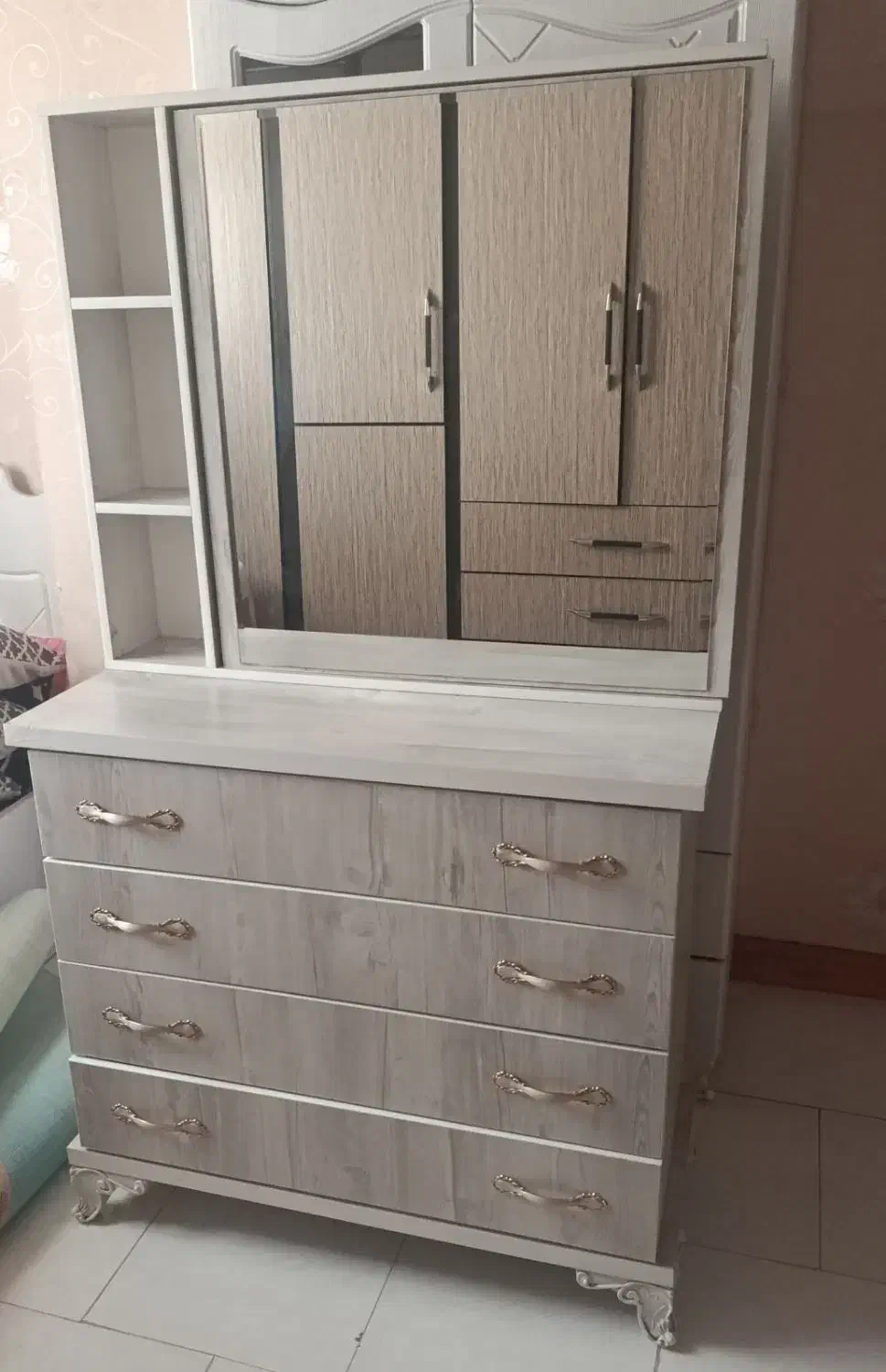 دراور سالم و تمیز|جاکفشی، کمد، دراور|قرچک, پارس سرام|دیوار