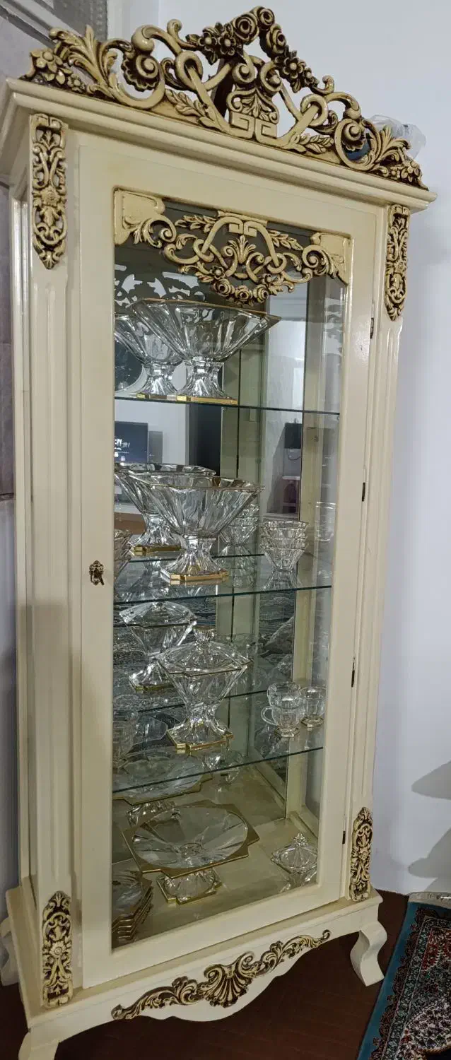 بوفه ویترین جاکفشی کمد|بوفه، ویترین، کنسول|قم, قلعه کامکار|دیوار