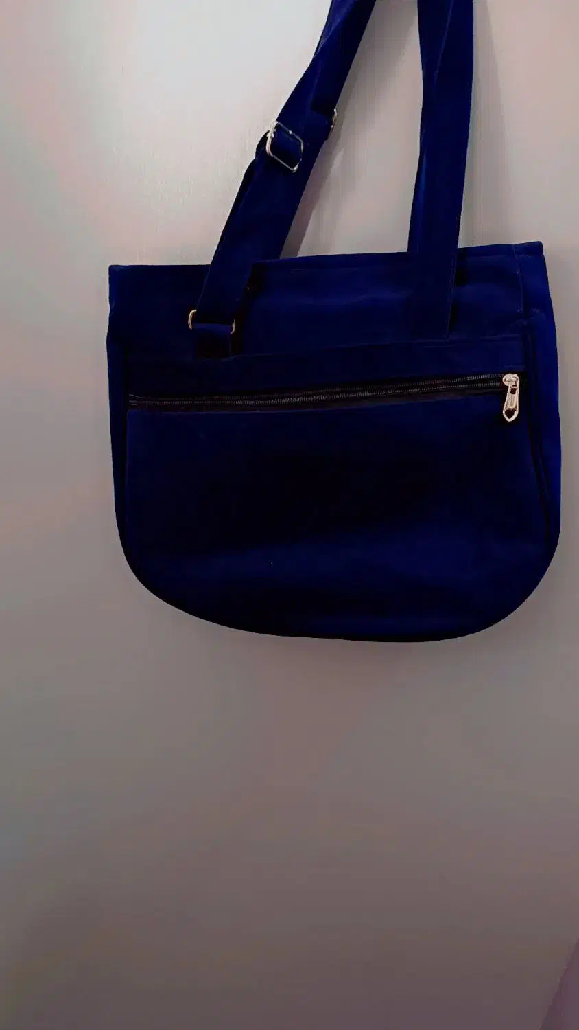 وسایل شخصی|کیف، کفش، کمربند|اهواز, سیصد دستگاه|دیوار