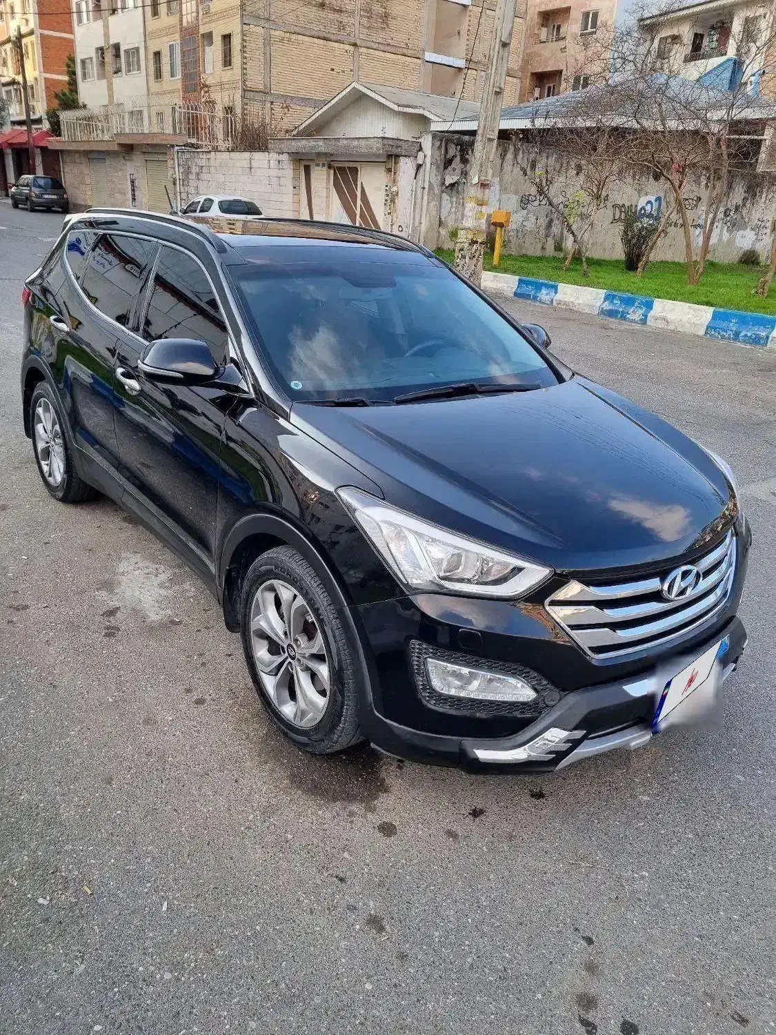 سانتافه 15 فول کامل بی رنگ منطقه آزاد|خودرو سواری و وانت|رشت, چمارسرا|دیوار