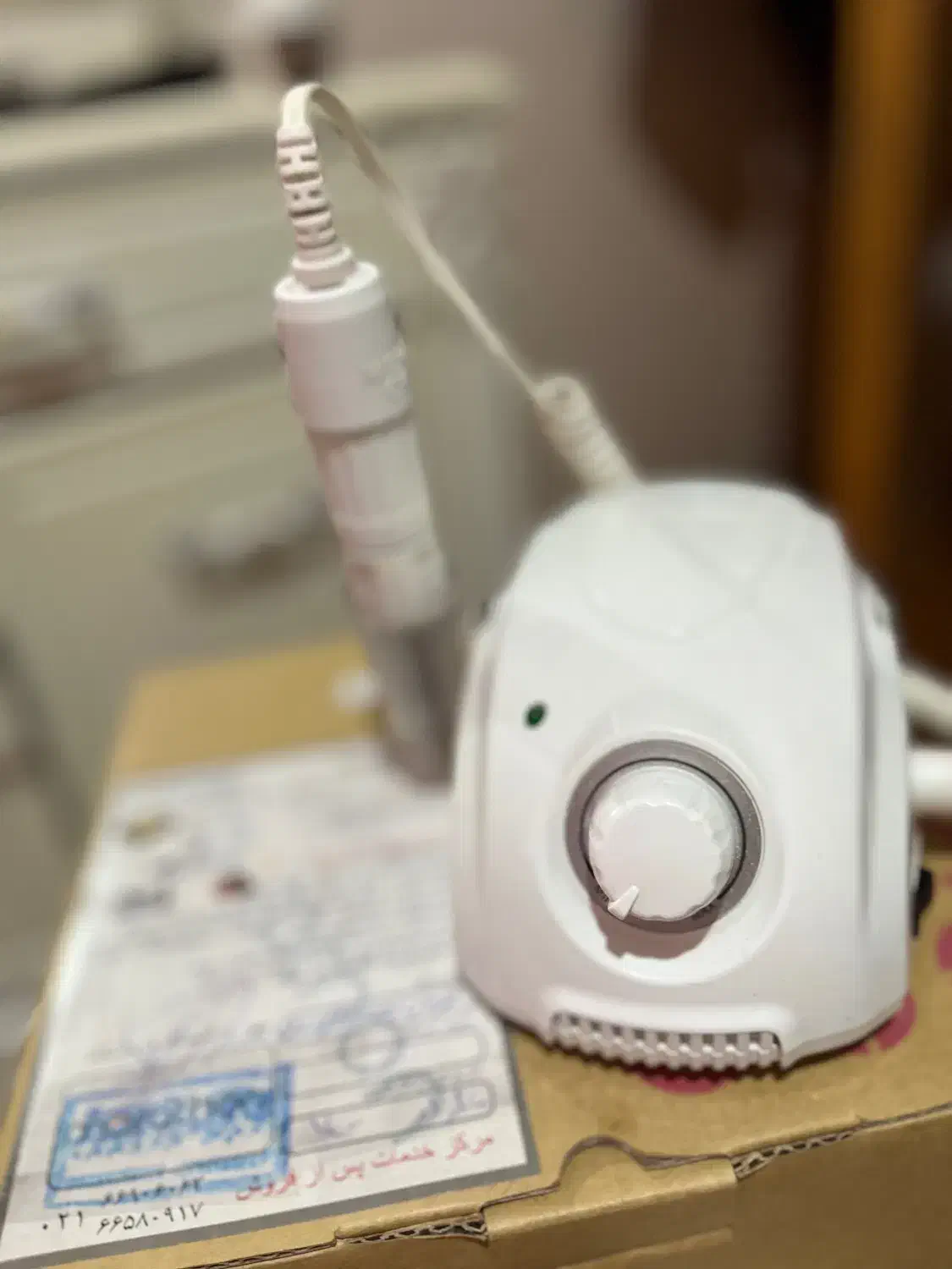 لوازم کاشت ناخن|آرایشگاه و سالن‌های زیبایی|کرمانشاه, |دیوار