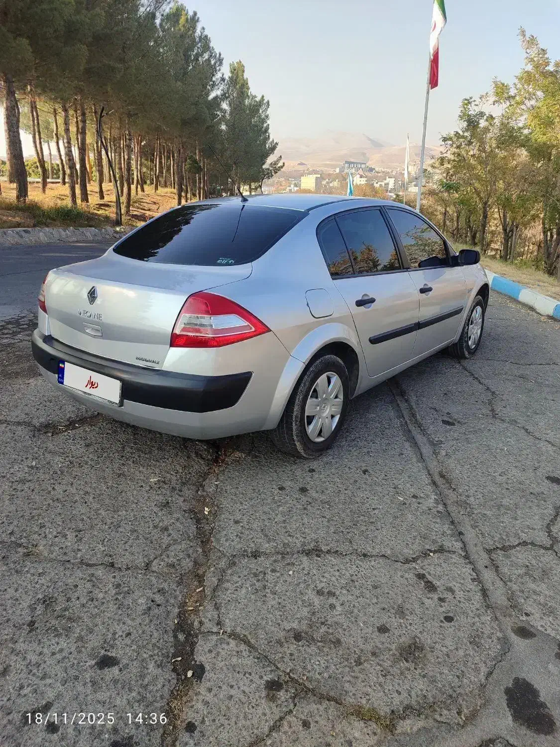 مگان ۱۶۰۰|خودرو سواری و وانت|مراغه, |دیوار