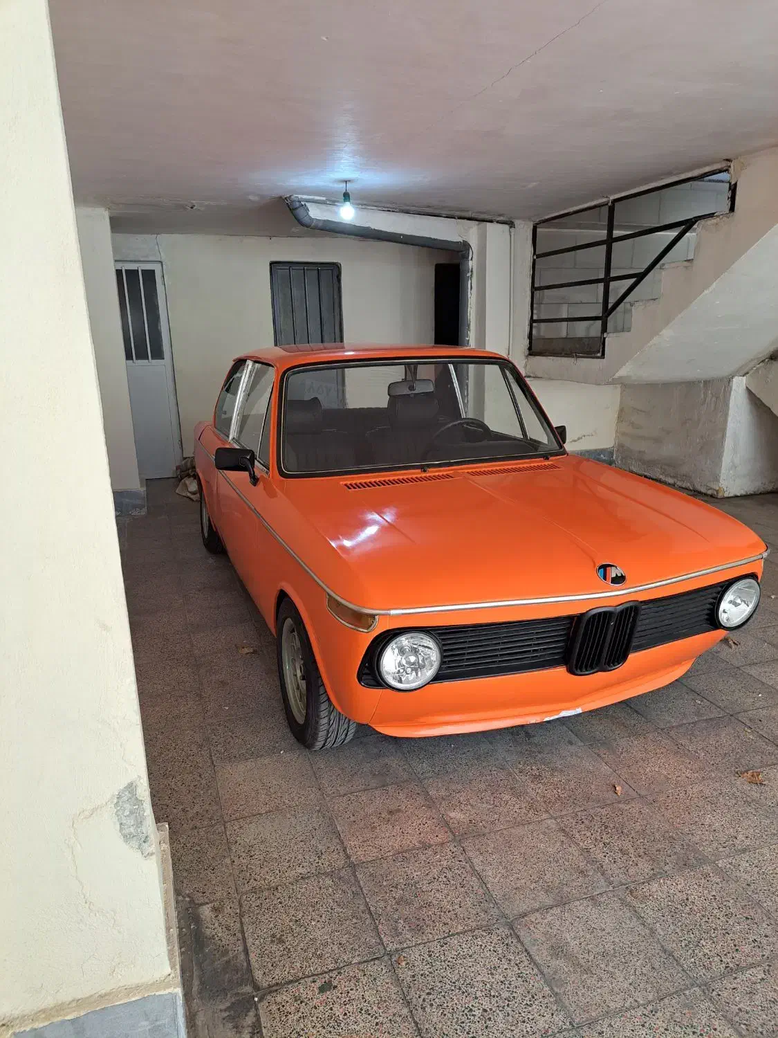 با سلام  BMW  2002  1975  نارنجی  پلاک قدیم|خودرو کلاسیک|اندیشه, اندیشه فاز ۱|دیوار