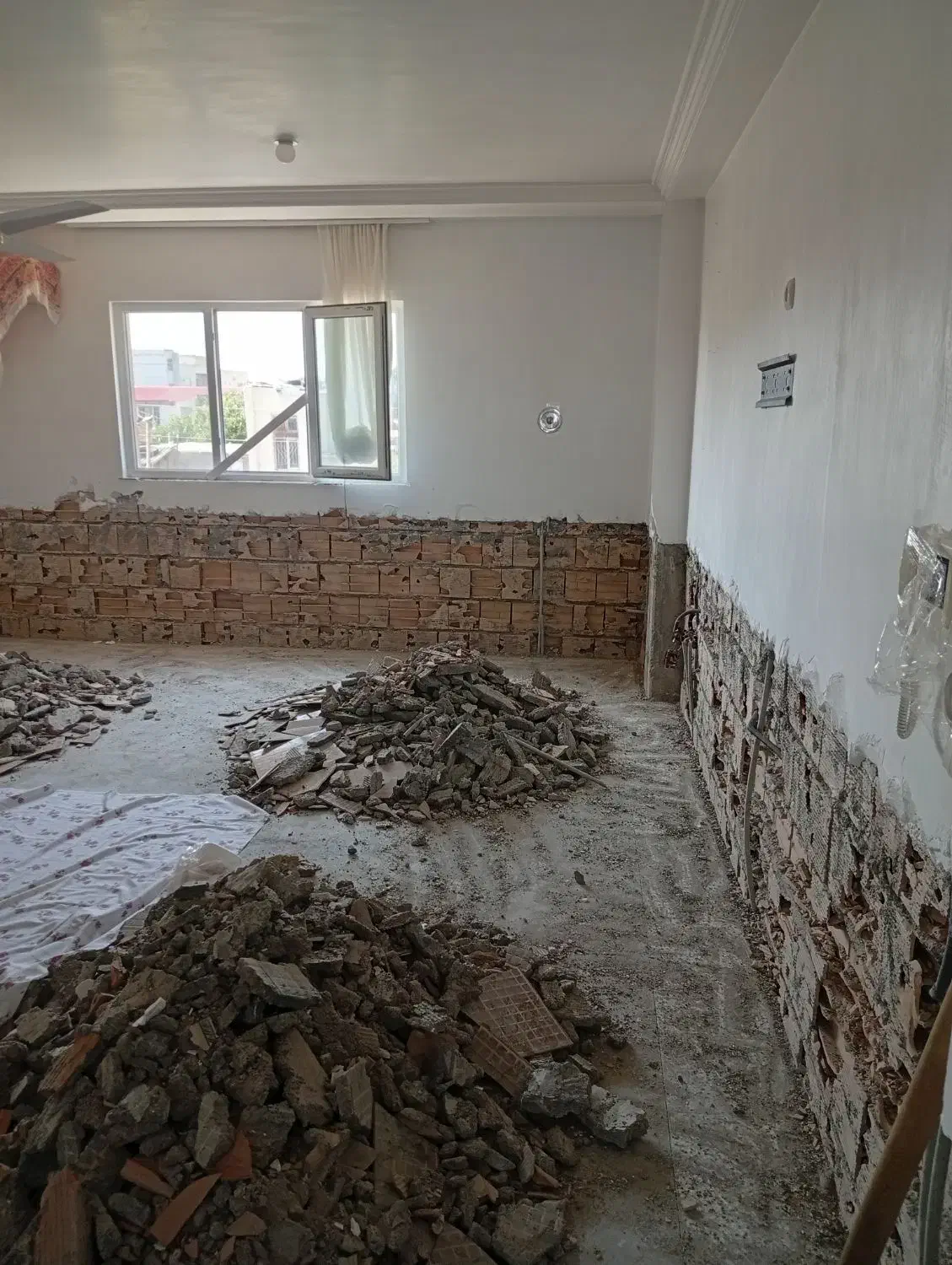 تخریب‌ساختمان|خدمات پیشه و مهارت|گنبد کاووس, |دیوار