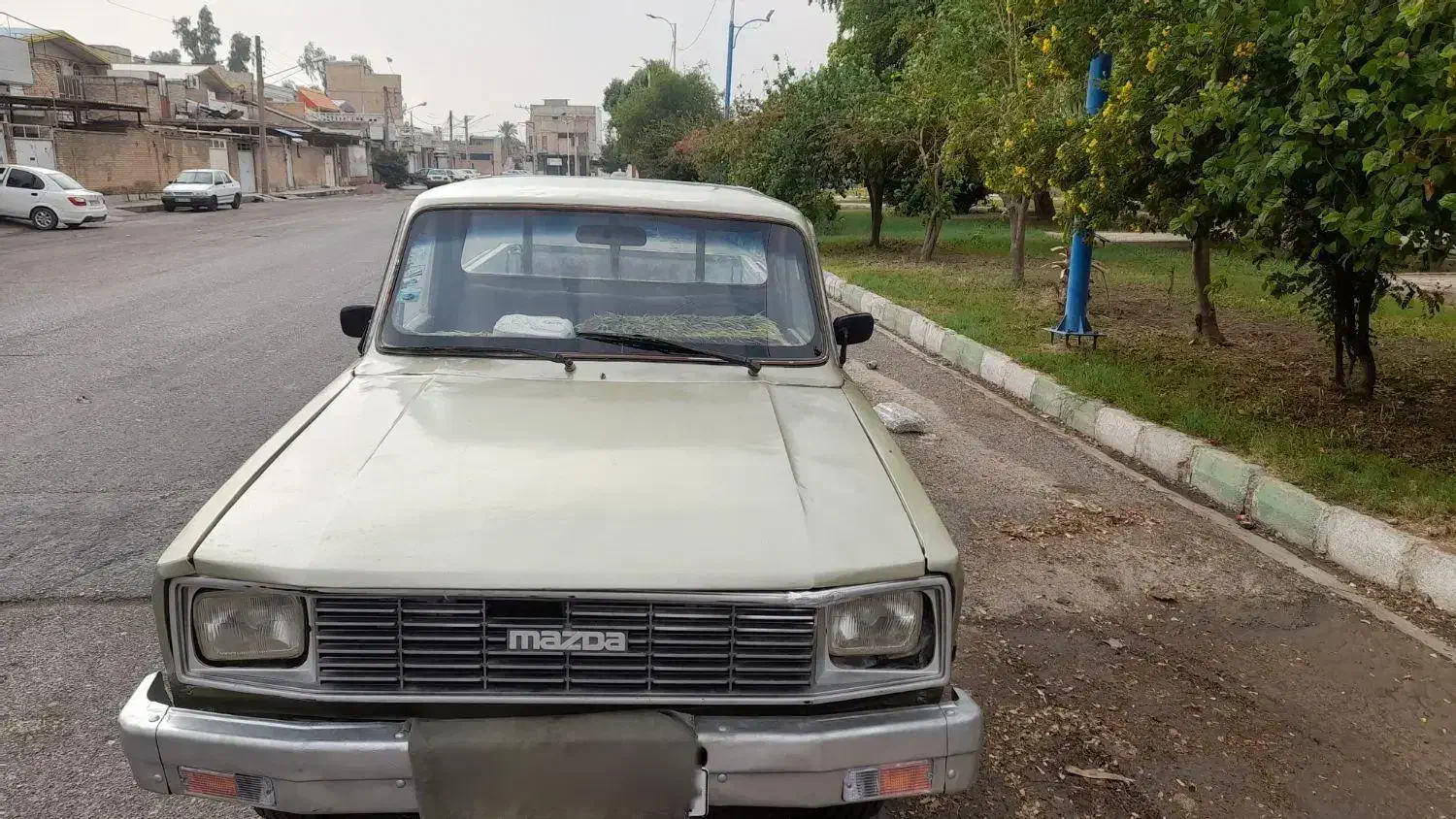 وانت مزدا۱۶۰۰|خودرو سواری و وانت|دزفول, |دیوار