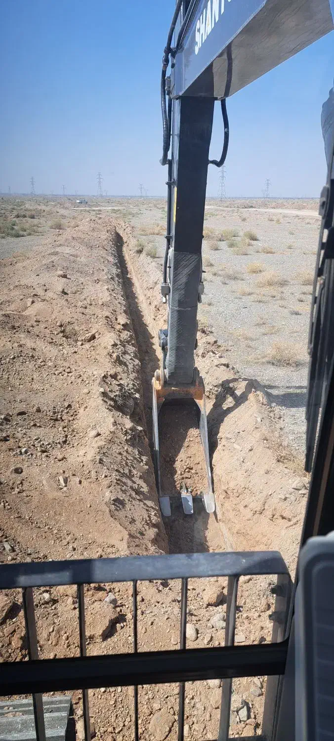 بیل مکانیکی چرخ زنجیری 220 (اجاره ای)|خدمات حمل و نقل|سیرجان, |دیوار