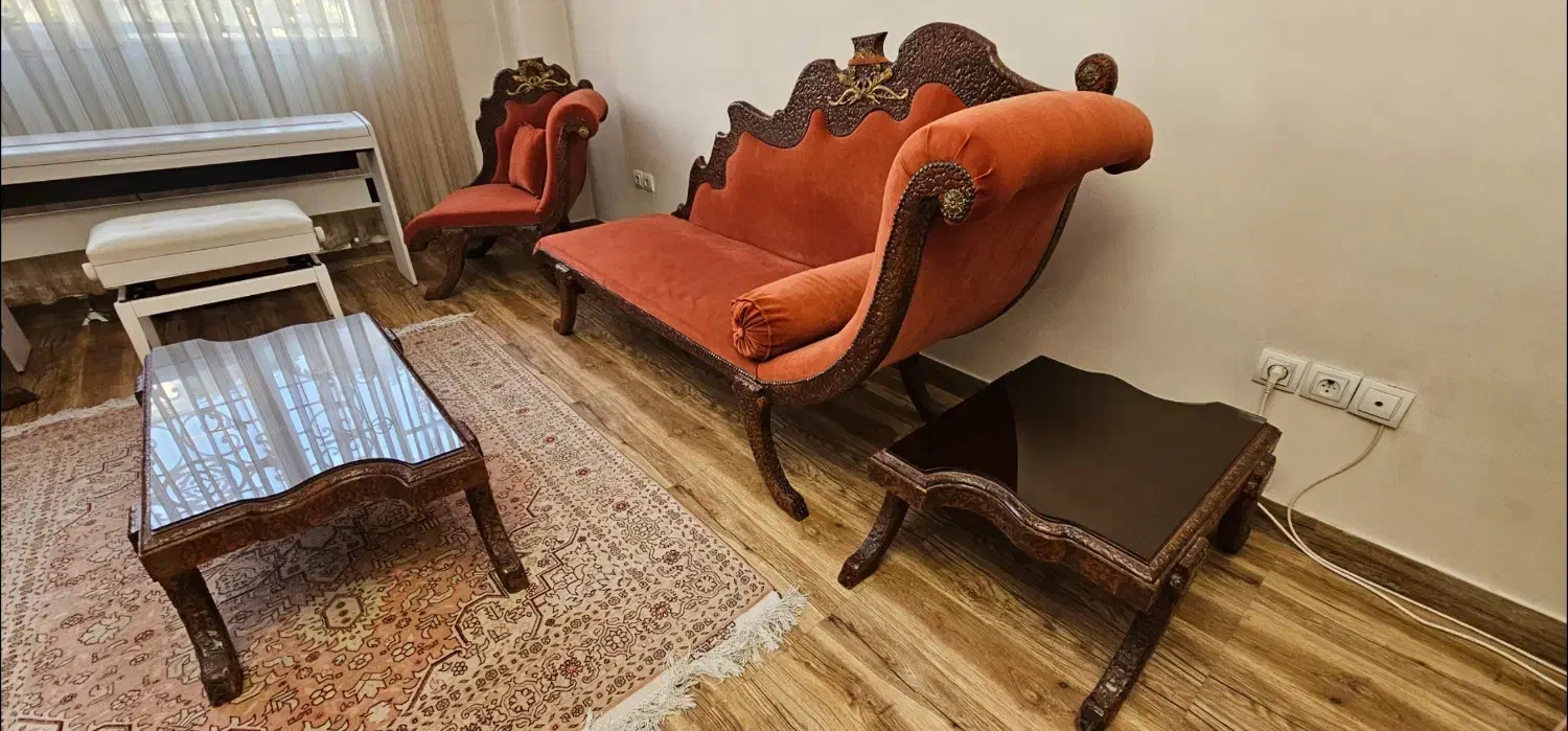 مبلمان استیل ۷ نفره و ناهارخوری ۶ نفره با چوب گردو|مبلمان خانگی و میز عسلی|تهران, شهرک چیتگر|دیوار