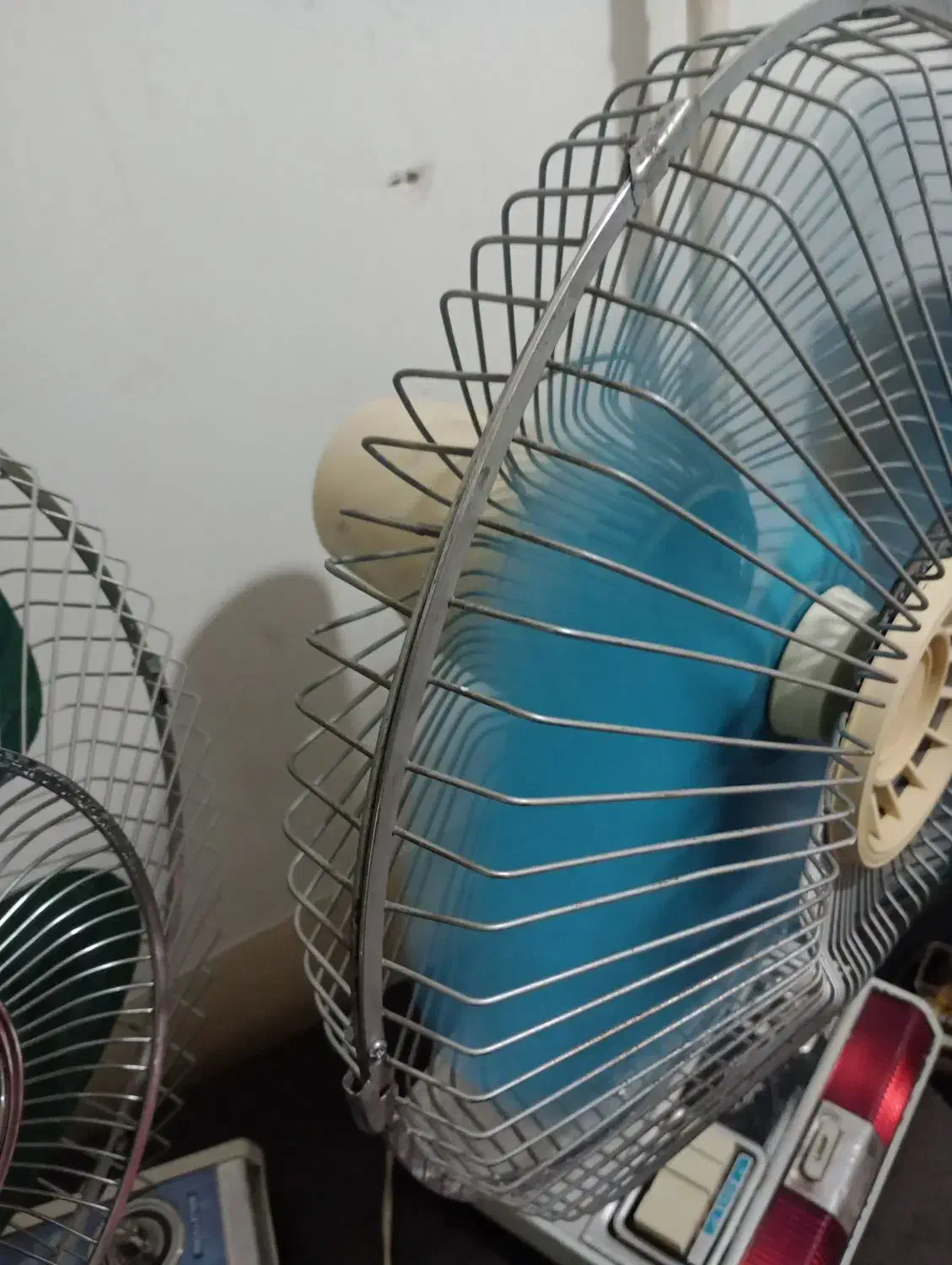 پارس خزر فلزی موتور توشیبا|پنکه و تصفیه‌کنندهٔ هوا|رشت, سلیمانداراب|دیوار