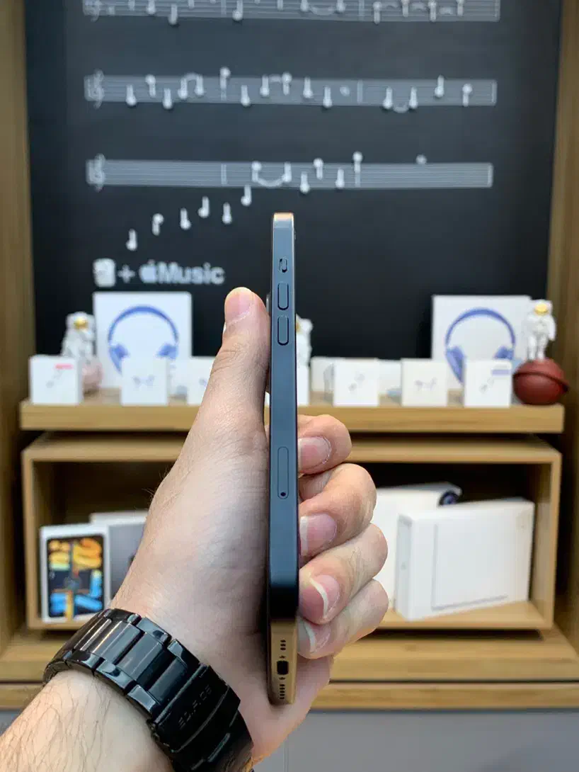 iPhone 15 normal 128GB/CH|موبایل|مشهد, کوه سنگی|دیوار