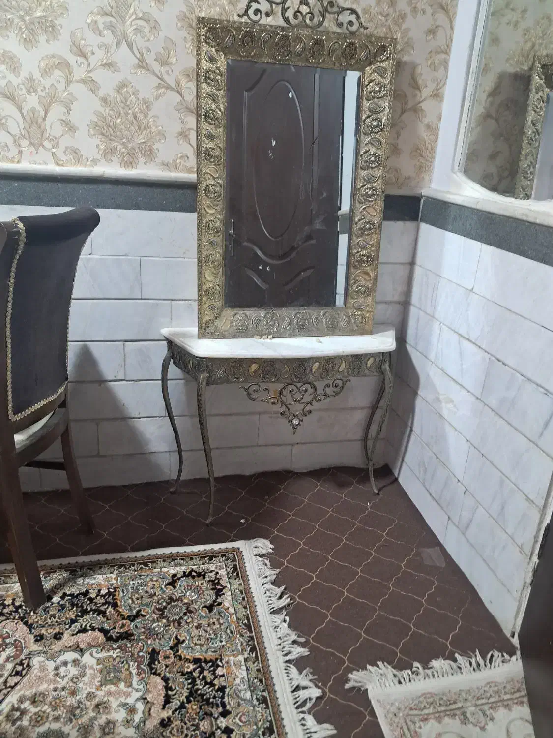 ایینه برنز باقیمت مناسب|بوفه، ویترین، کنسول|قم, شاه ابراهیم|دیوار
