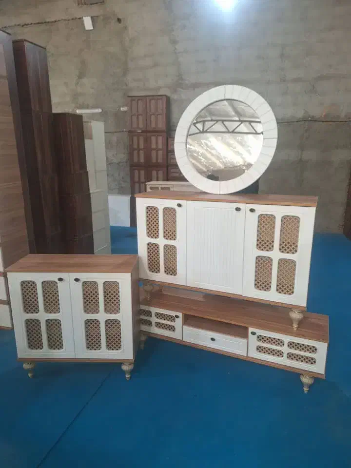 آینه و کنسول شیک مستقیم از تولیدی|بوفه، ویترین، کنسول|تهران, شهرک ولیعصر جنوبی|دیوار