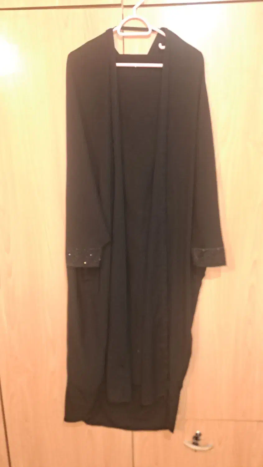 چادر ملی|لباس|فولادشهر, B7|دیوار