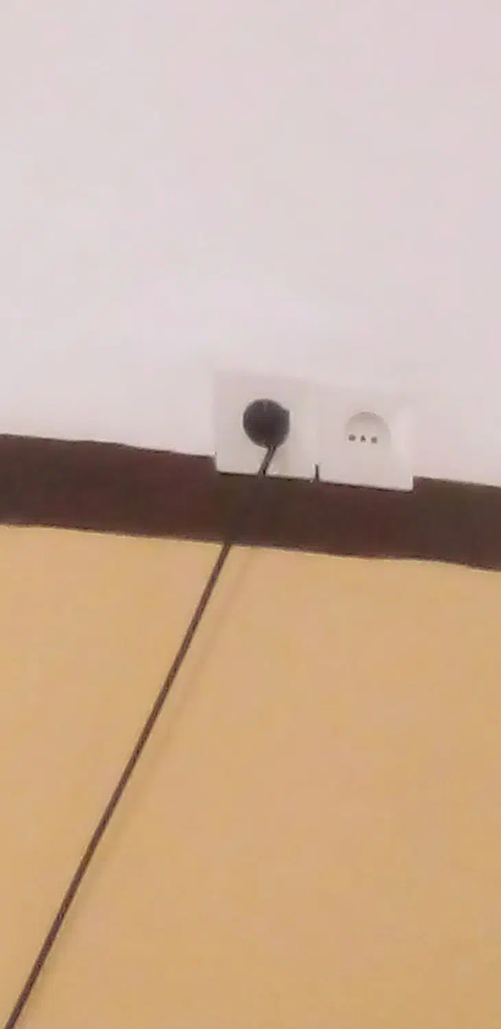 سیم کشی ساختمان|خدمات پیشه و مهارت|کرباسک, |دیوار