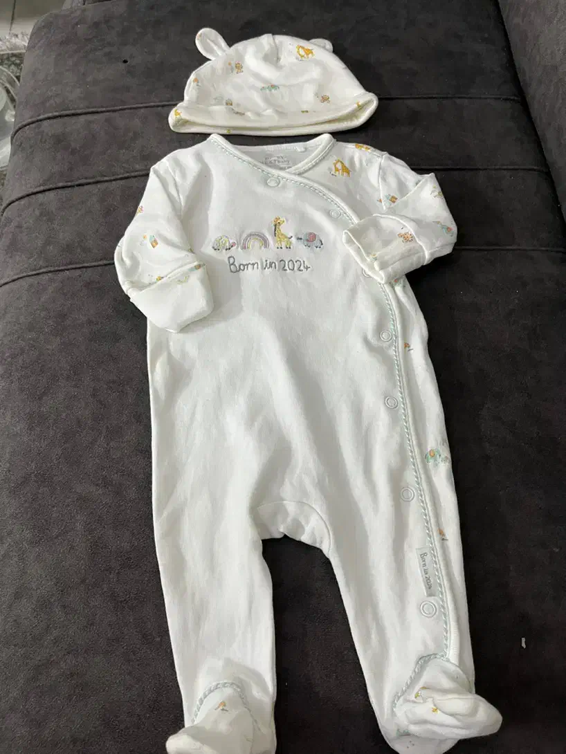 سرهمی های نوزادی خارجی|کفش و لباس بچه|تهران, اوقاف|دیوار