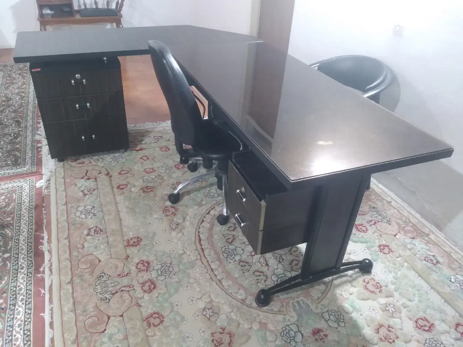 ست میز اداری و صندلی|مبلمان اداری|سلمان‌شهر, |دیوار