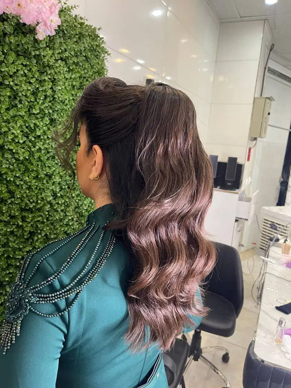 خدمات ارایشی بانوان|خدمات آرایشگری و زیبایی|محمدشهر, کوی بهار|دیوار