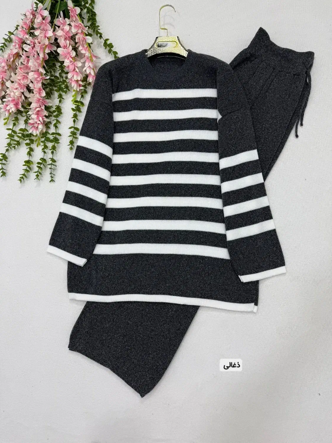 بافت. پینترستی|لباس|بروجرد, |دیوار