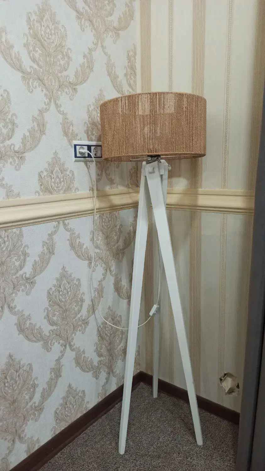 آباژور کنارمبلی رافیـا|چراغ خواب و آباژور|رامهرمز, |دیوار