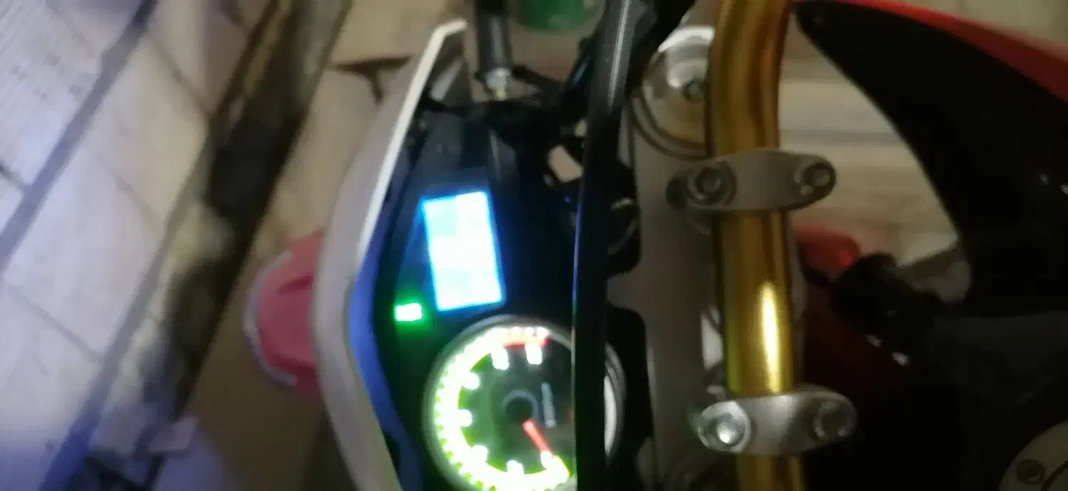 برمودا 250|موتورسیکلت|لاهیجان, آهندان|دیوار