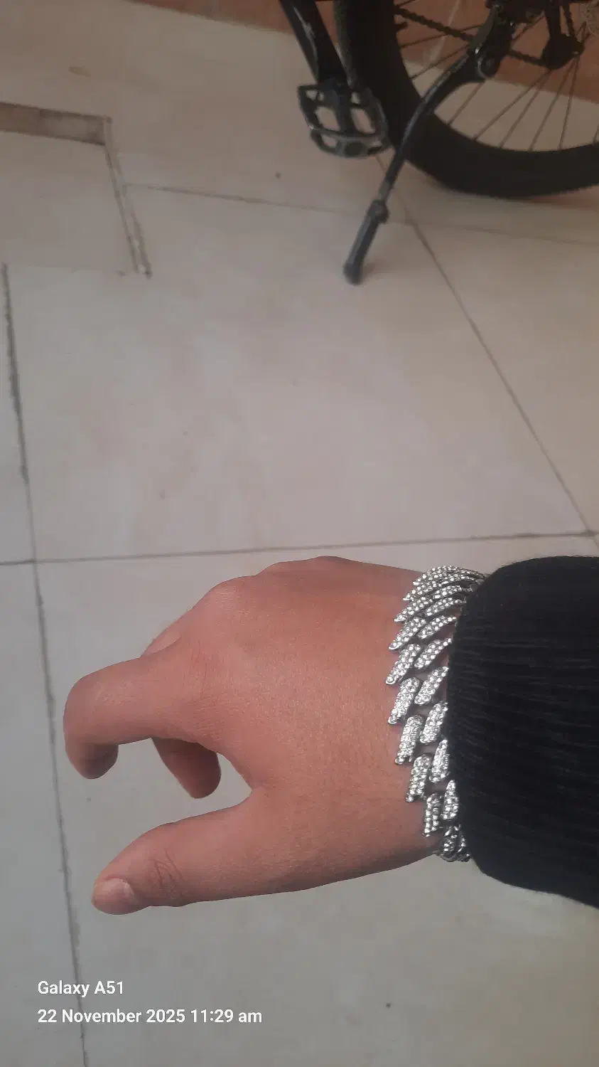 چِینه دستبند|زیورآلات و اکسسوری|کرج, کوی امامیه|دیوار