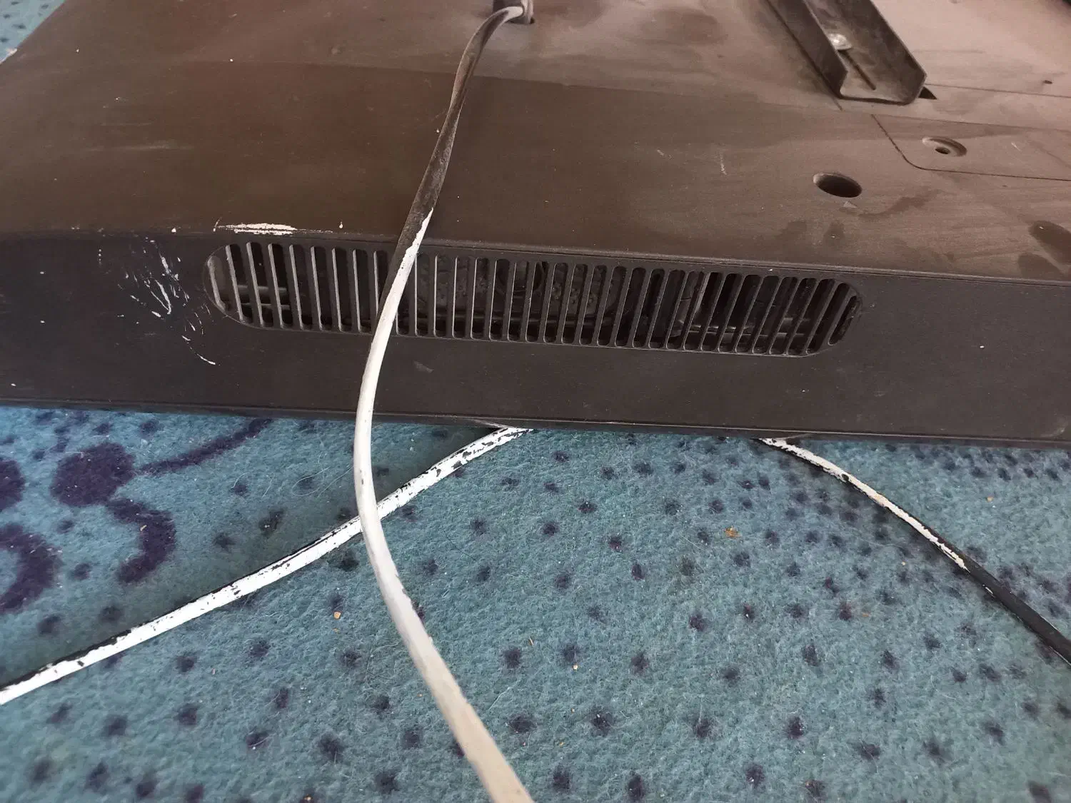 تلویزیون LG صفحه خراب|تلویزیون و پروژکتور|بجنورد, |دیوار