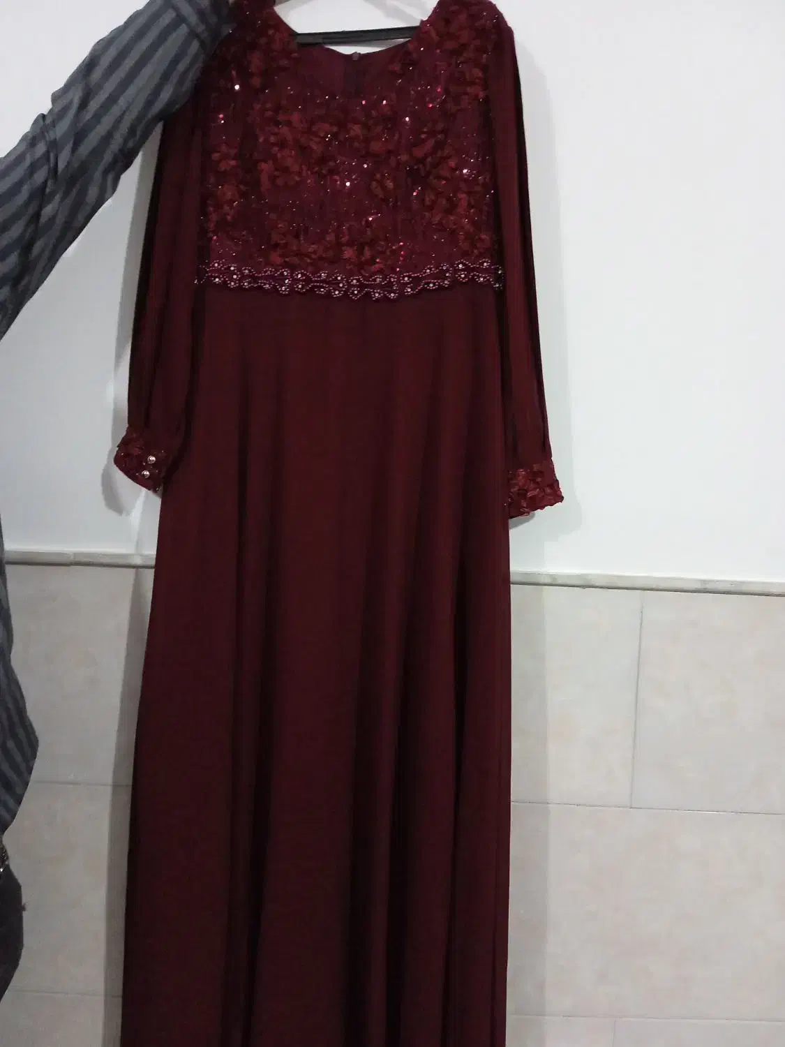 لباس های مجلسی و بادی زمستانی|لباس|قم, قلعه کامکار|دیوار