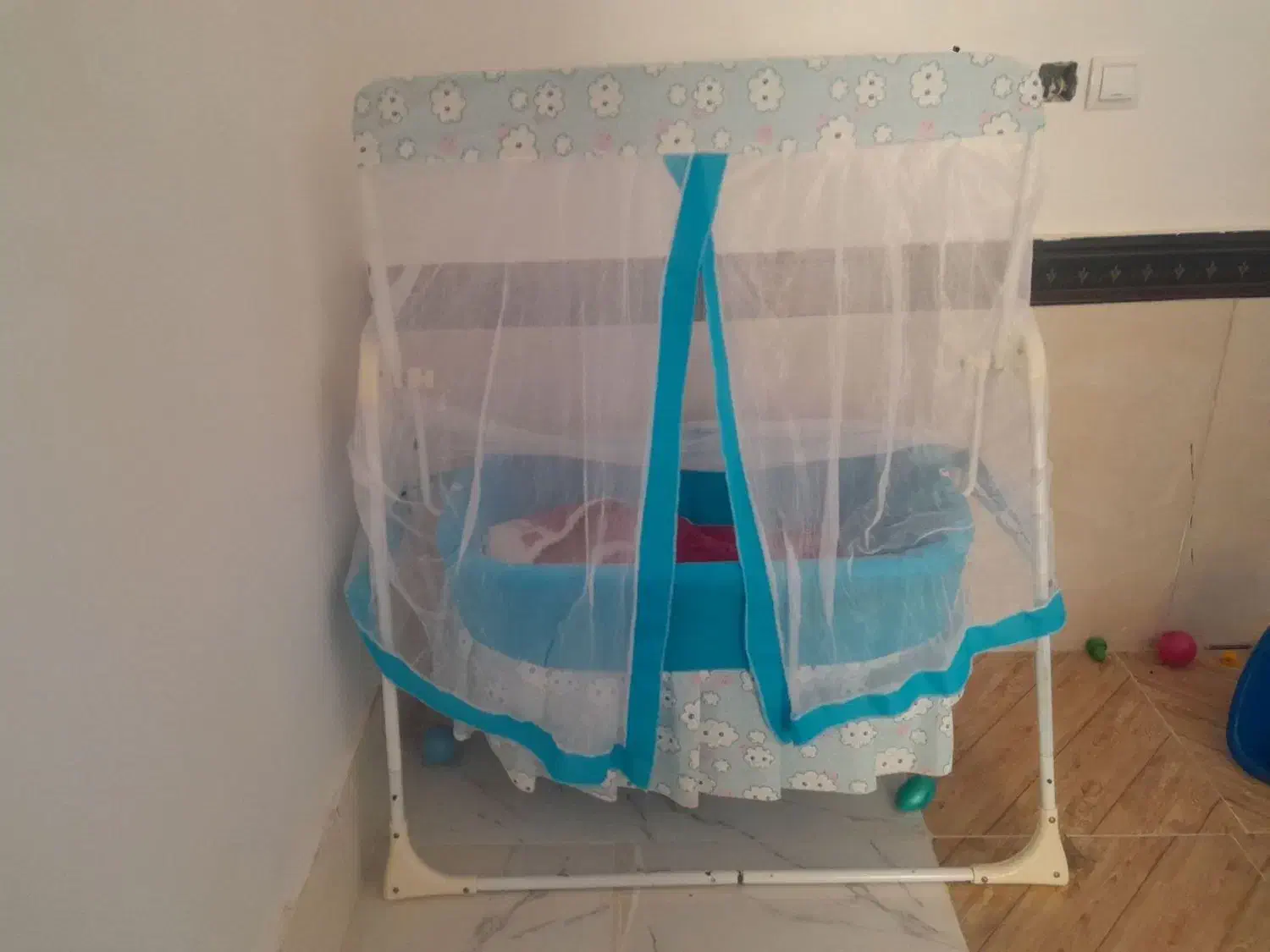 گهواره کودک|اسباب و اثاث بچه|عطاملک, |دیوار